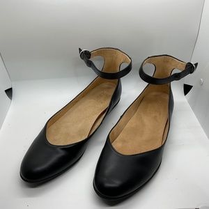 Naturalizer Valentina Ankle Strap Almond Toe Flat